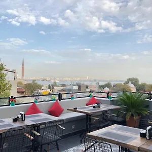 https://nomade-oldcity.istanbul-turkeyhotels.com